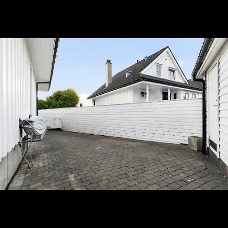 Hus Til Leie Under Ons *