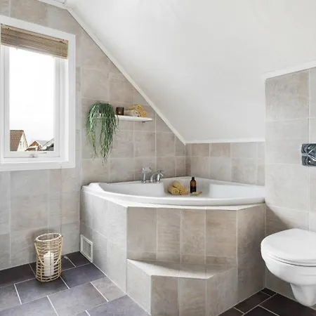 Hus Til Leie Under Ons Appartement