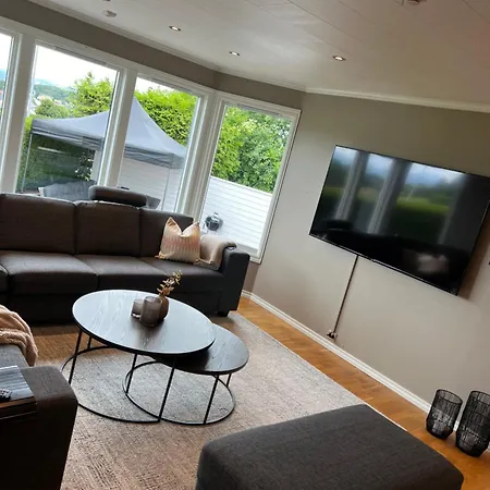 Appartement Hus Til Leie Under Ons *